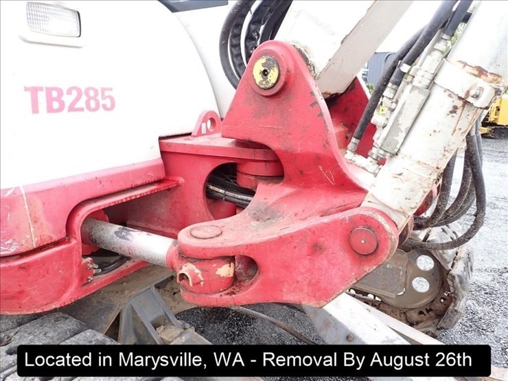 2013-takeuchi-tb285-image-15