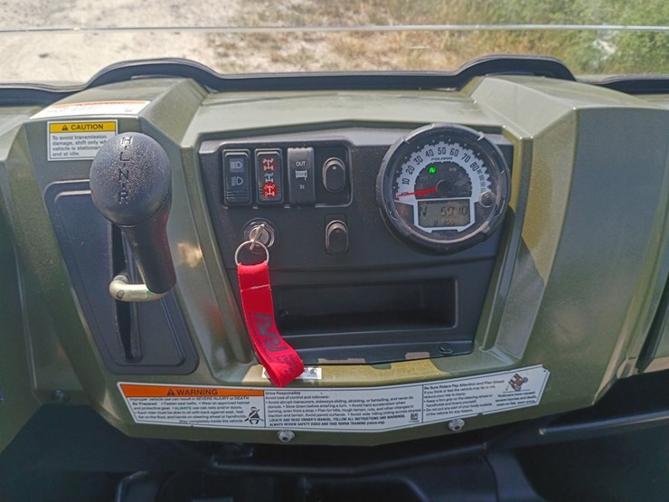 2014-polaris-ranger-crew-image-24
