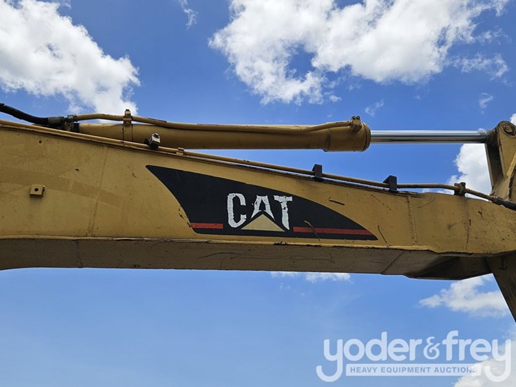 caterpillar-311c-image-17