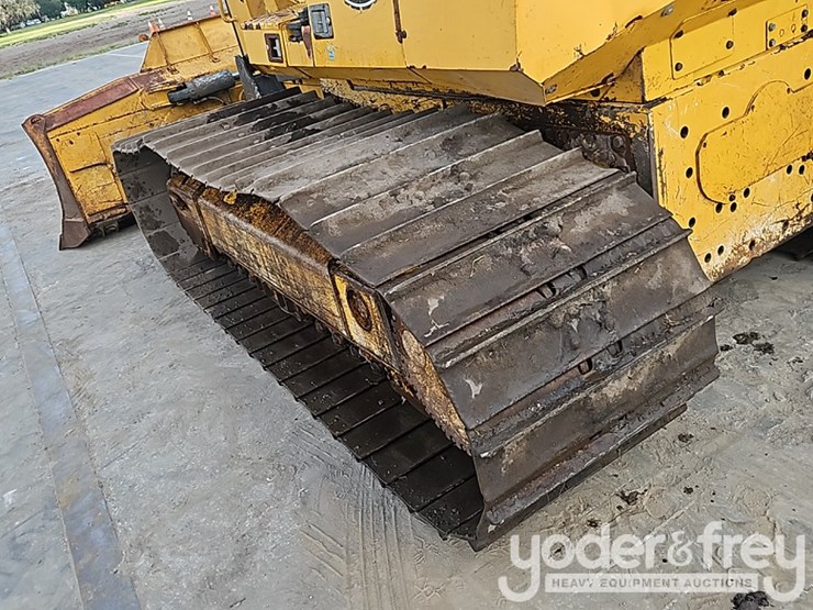 2019-deere-750k-lgp-image-24
