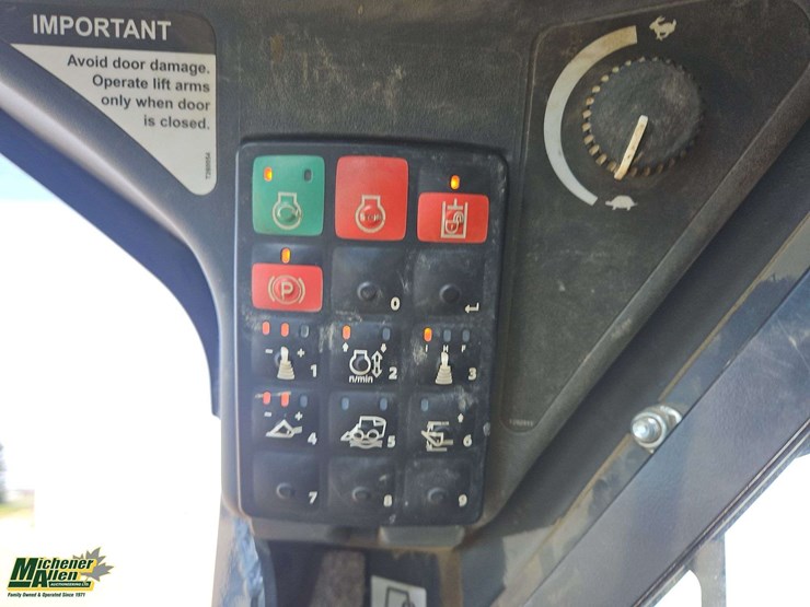 2024-deere-325g-image-24