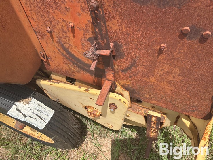 new-holland-268-image-13