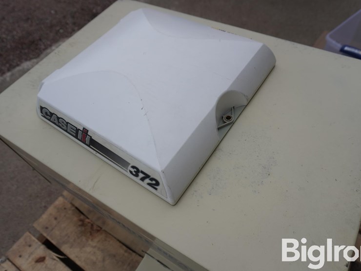 case-ih-372-globe-w/rtk-unlock-image-7