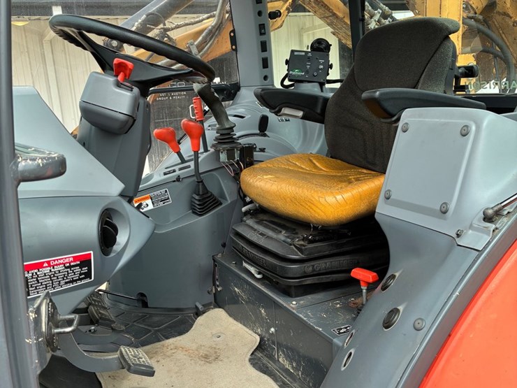 kubota-m5-111-image-8