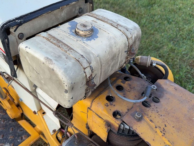 cub-cadet-129-image-41