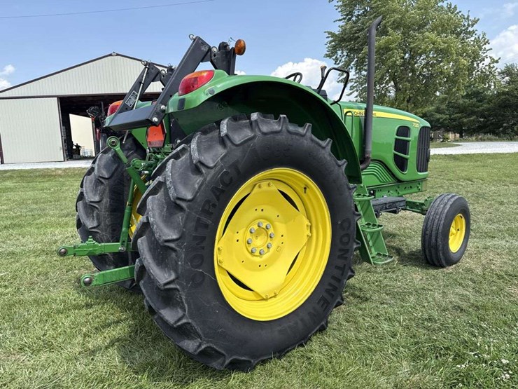 john-deere-7130-image-4