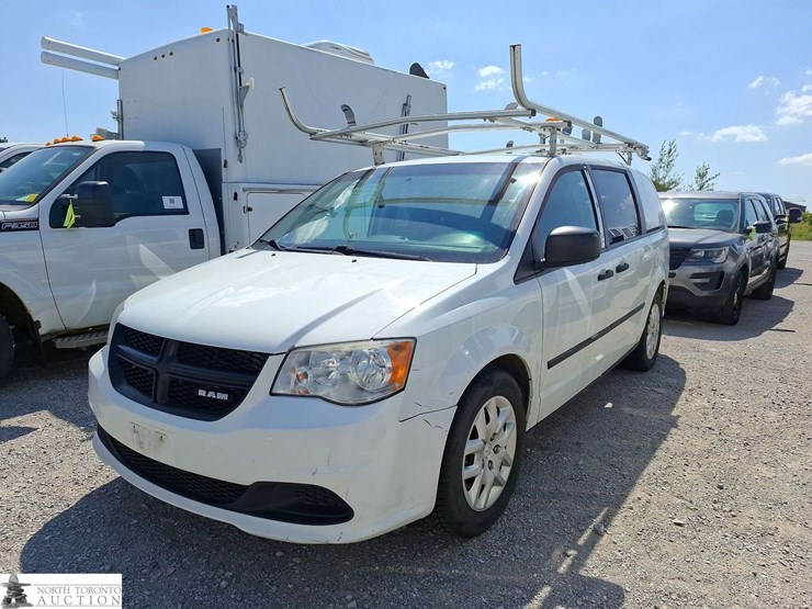 2015-ram-c/v-image-1