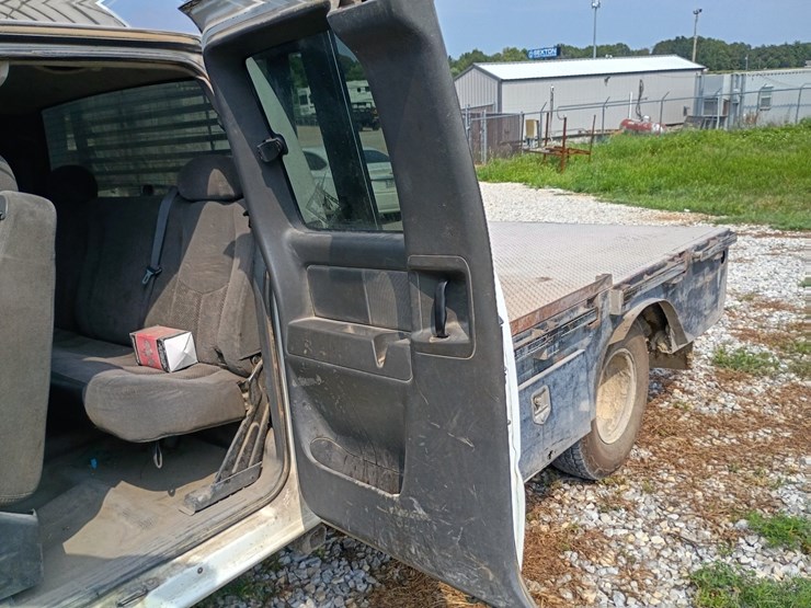 2006-chevrolet-silverado-3500-image-58