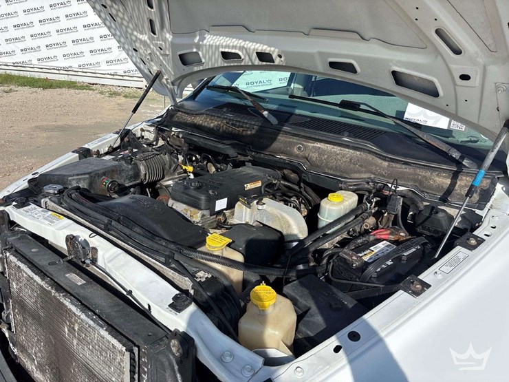 2003-dodge-ram-3500-image-9