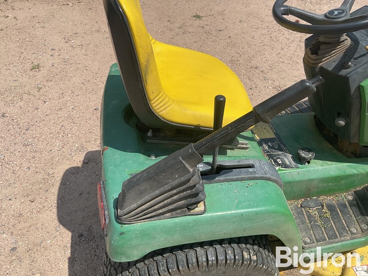 john-deere-265-image-17