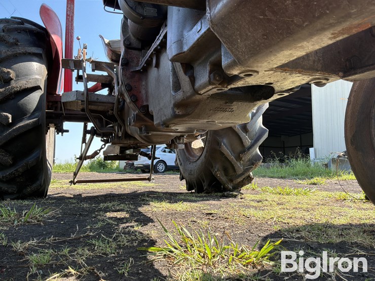 1978-massey-ferguson-135-image-10