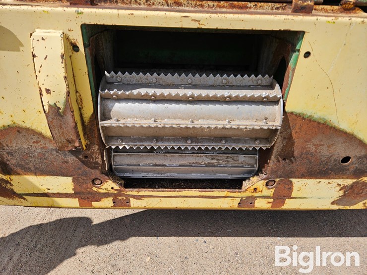 1998-john-deere-6850-image-17