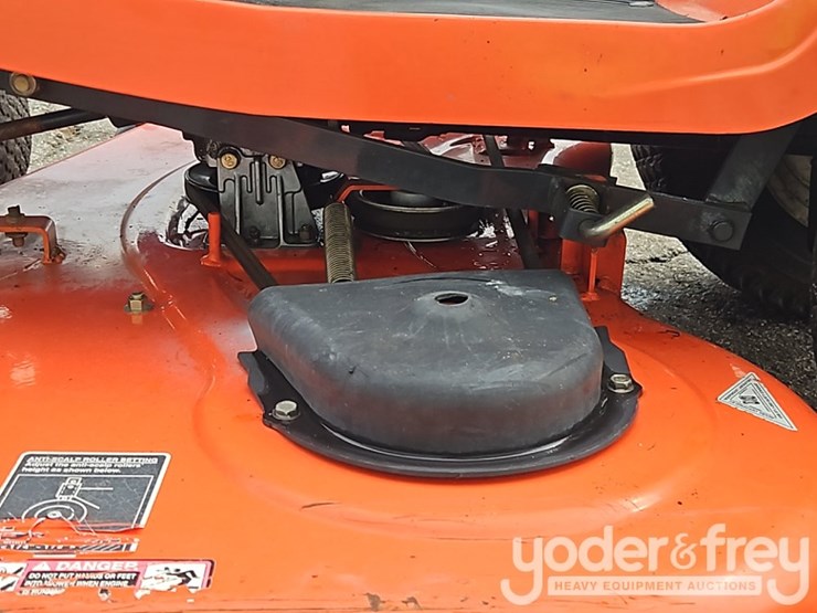 2007-kubota-gr2100-image-13