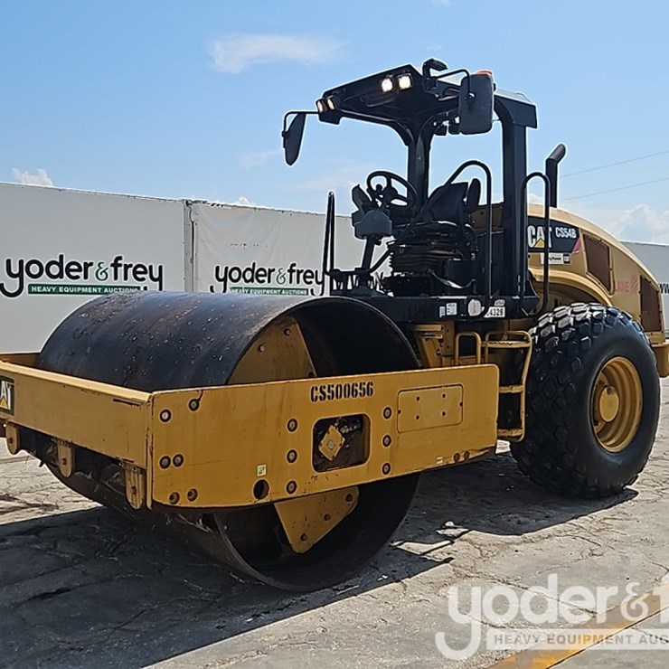 2018 CATERPILLAR CS54B