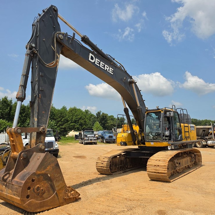 2018 DEERE 470G LC