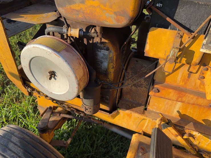 cub-cadet-147-image-36