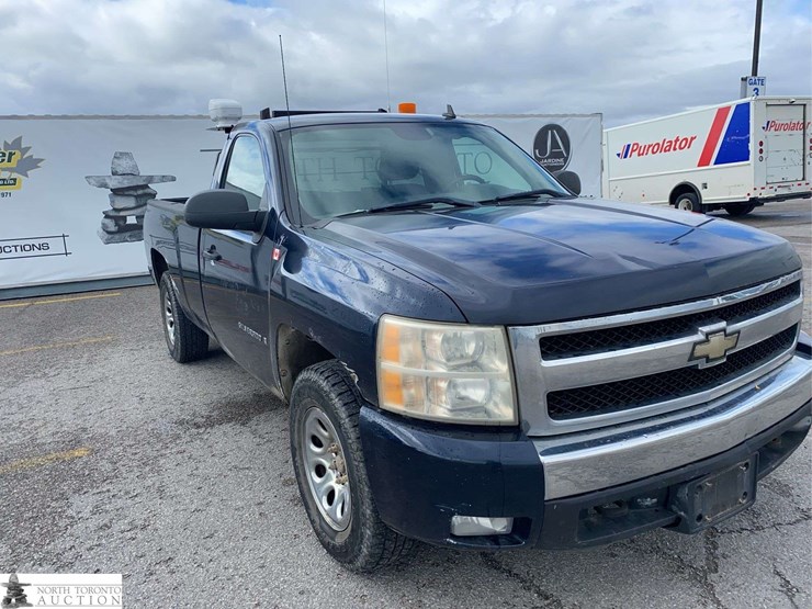 2007-chevrolet-silverado-1500-image-3