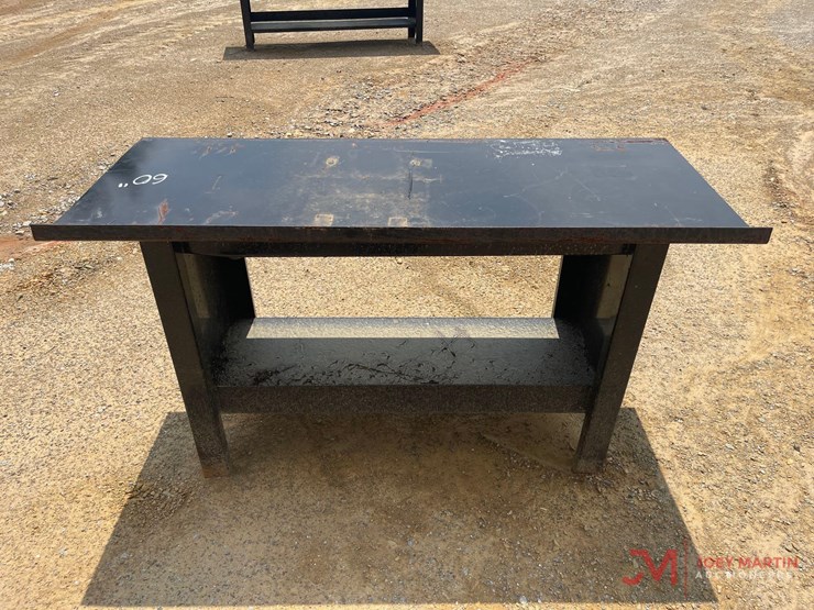 60"-shop-table-image-4