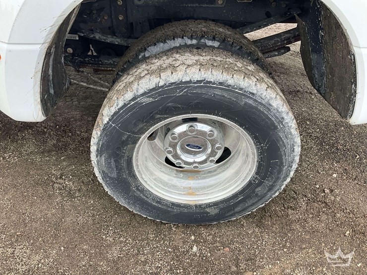 2017-ford-f350-image-19