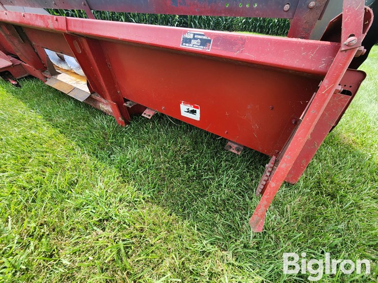 case-ih-1063-image-17