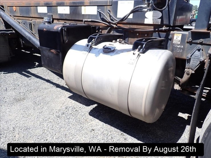 2007-peterbilt-320-image-25
