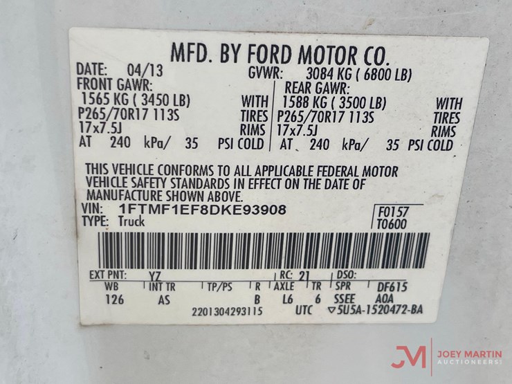 2013-ford-f150-xl-image-27