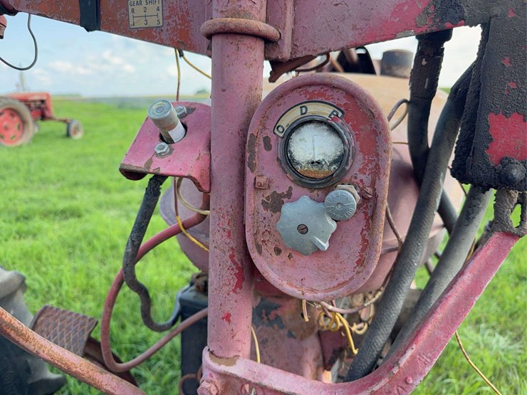 farmall-m-image-35