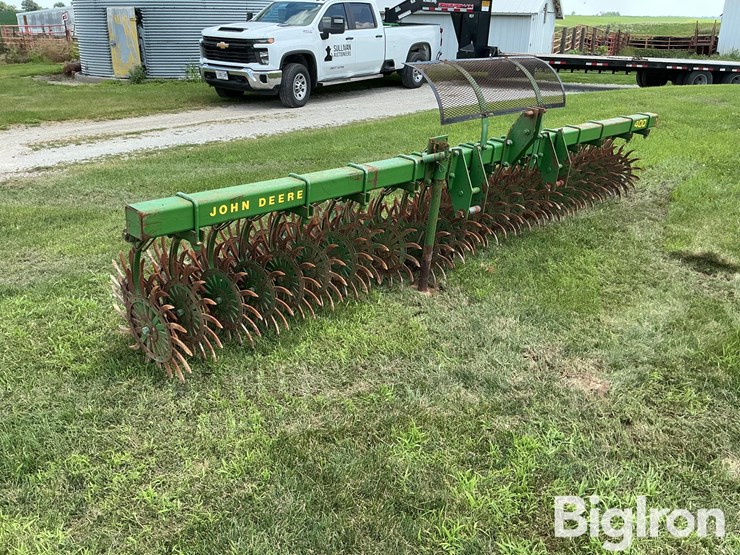 john-deere-400-image-3