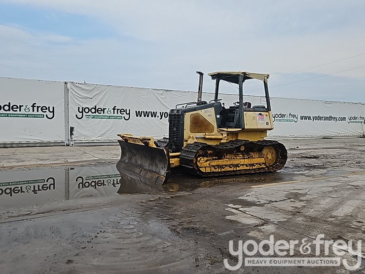 2006-deere-650j-image-2