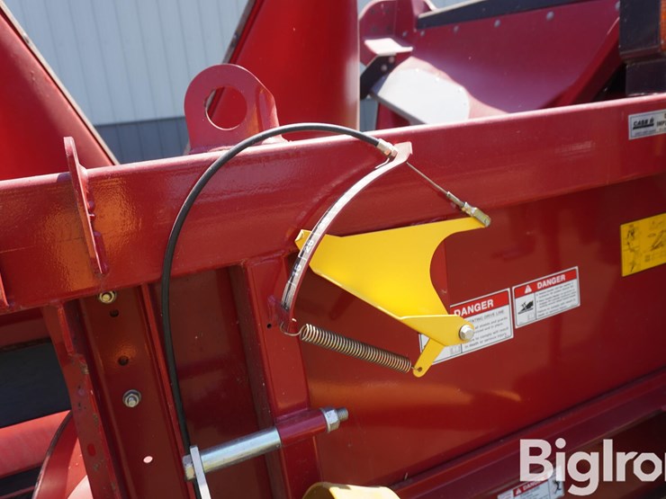 2012-case-ih-2606-image-17