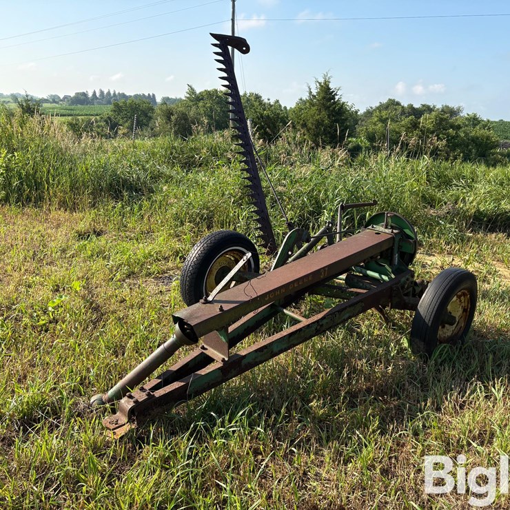 JOHN DEERE 37