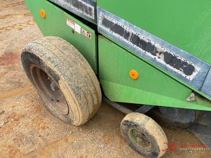 deutz-allis-round-baler-image-10