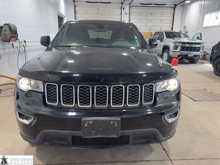 2020-jeep-grand-cherokee-image-2