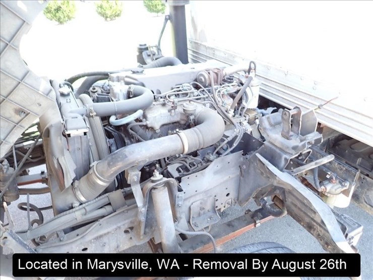 1999-isuzu-npr-image-22
