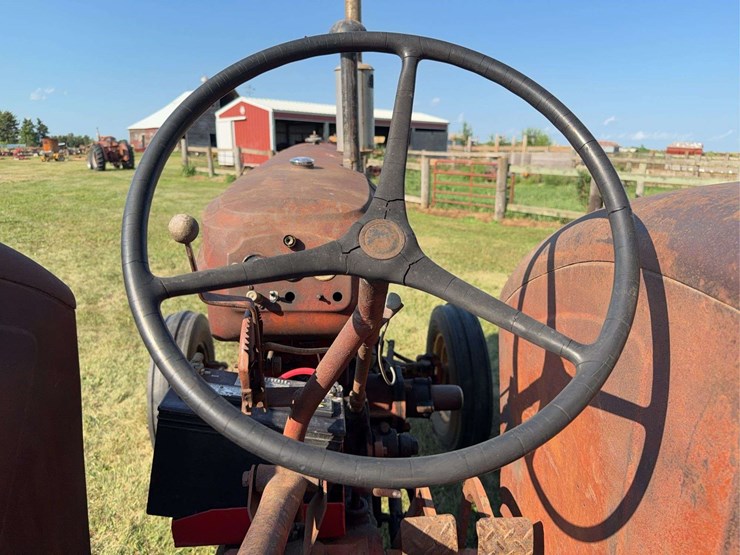massey-ferguson-55-image-38