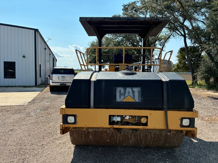 caterpillar-cb-634c-image-2
