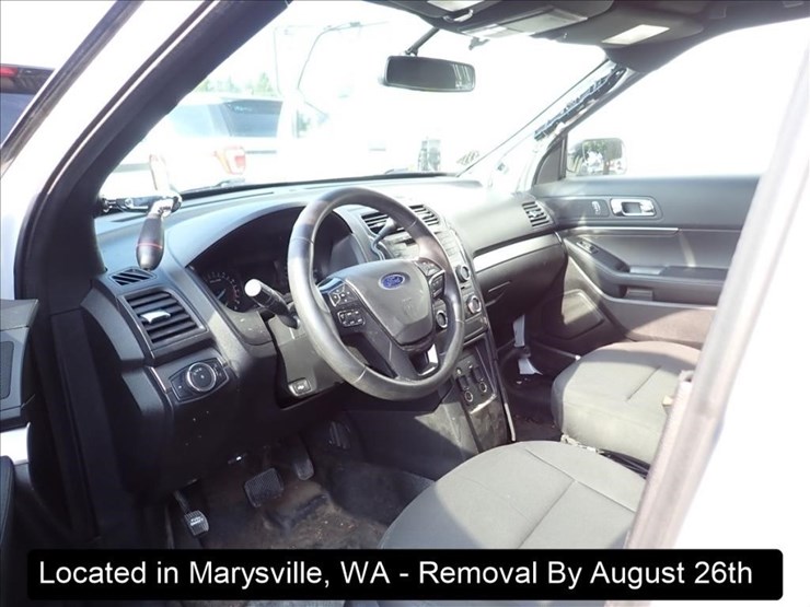 2017-ford-explorer-image-3