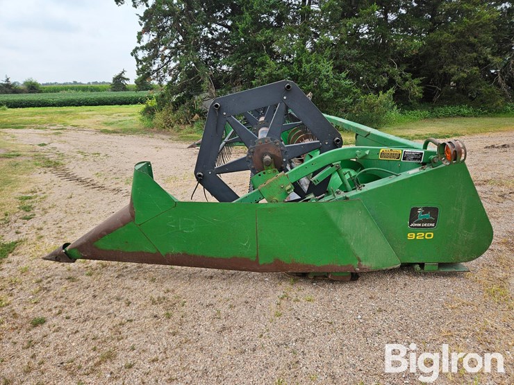 1995-john-deere-920-image-9