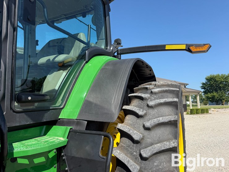 2024-john-deere-8r-340-image-17