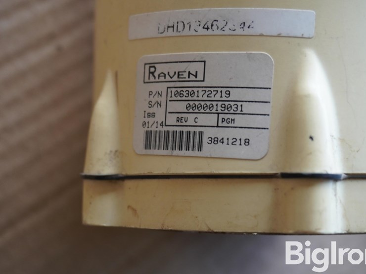 raven-invizio-w/monitor-&-globe-image-9