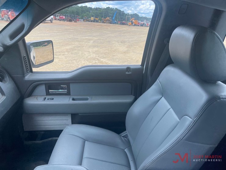 2014-ford-f150-xl-image-21