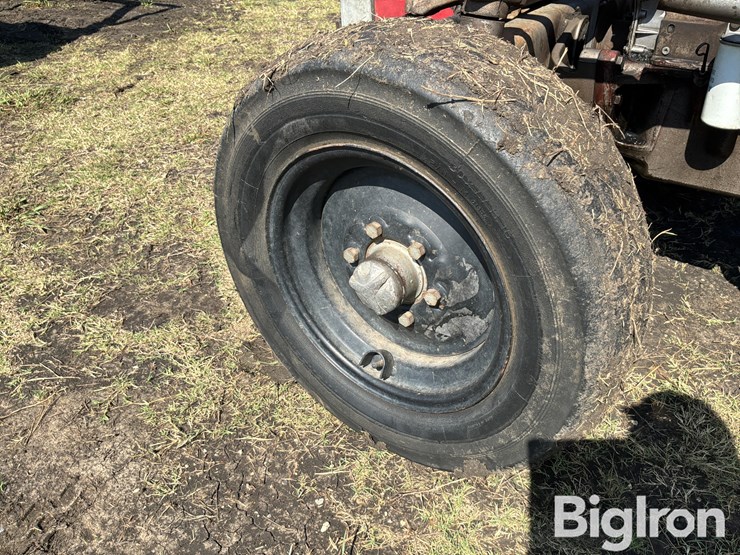 1978-massey-ferguson-135-image-15