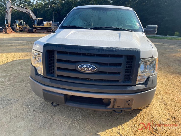 2010-ford-f150-xl-image-8