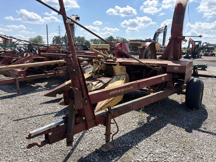 new-holland-782-image-6