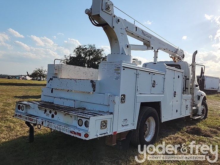 2008-international-durastar-4300-image-3