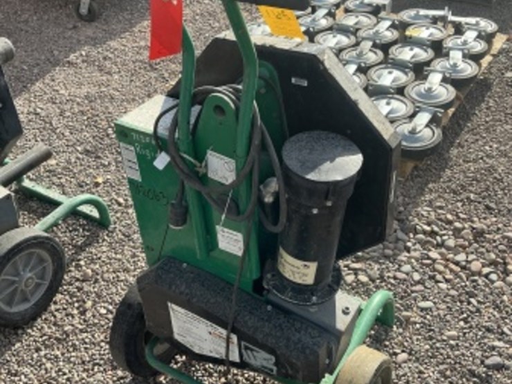 greenlee-555-series-electric-bender-image-3