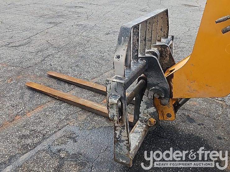 2015-jcb-507-42-image-15