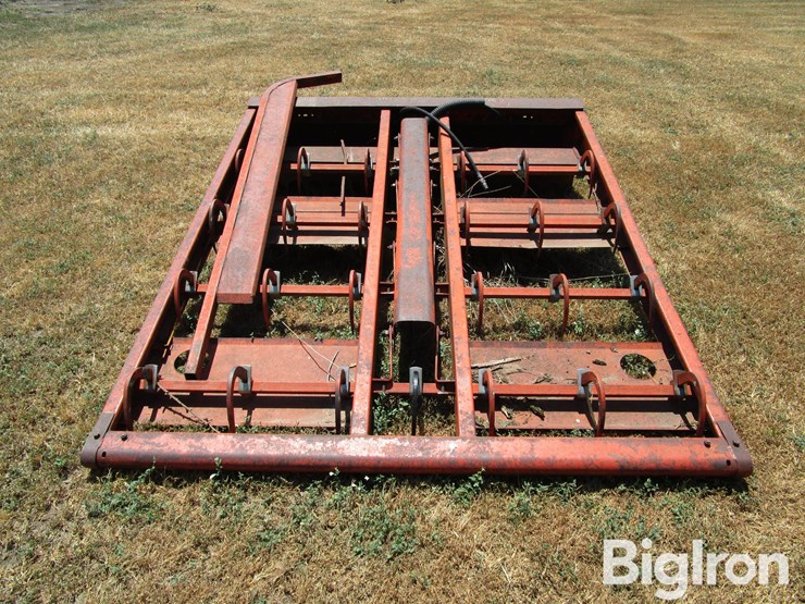 farmhand-10-bale-image-2