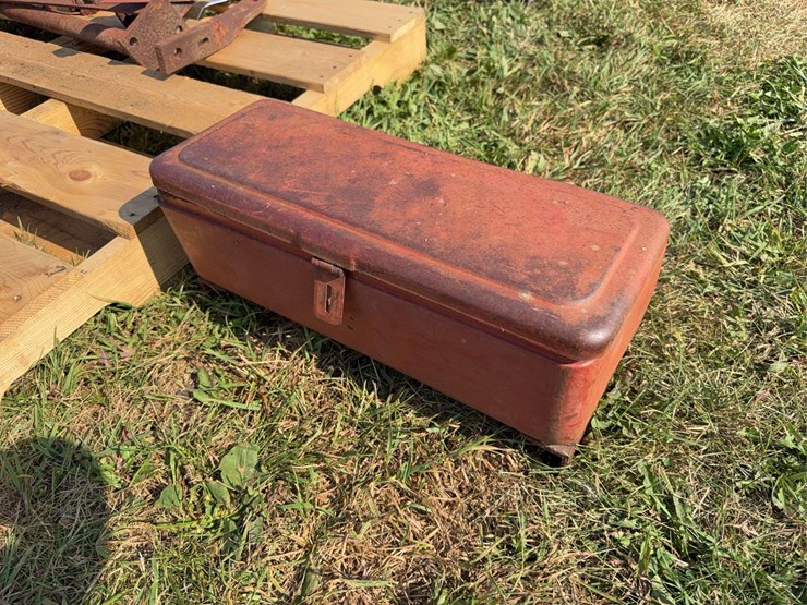 (4)-toolboxes-image-5