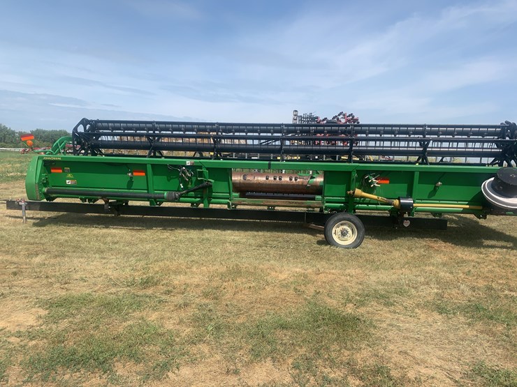 2004-john-deere-630f-image-9